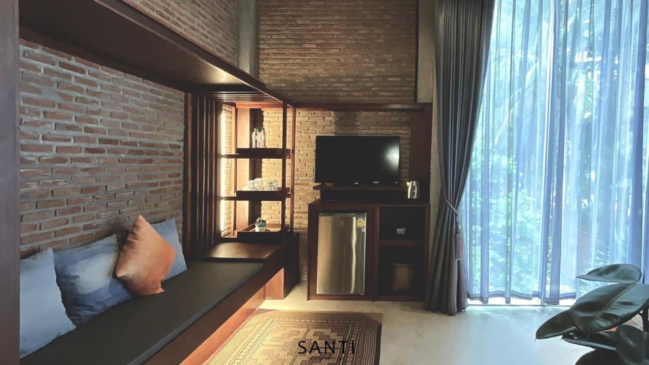 Santi Beach Retreat チュンポーン エクステリア 写真
