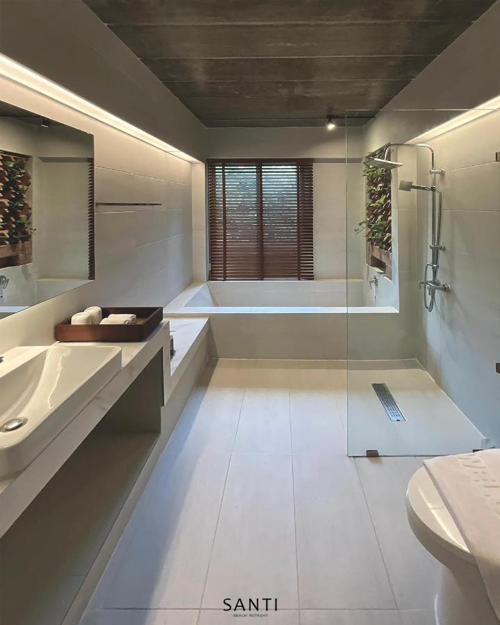 Santi Beach Retreat チュンポーン エクステリア 写真