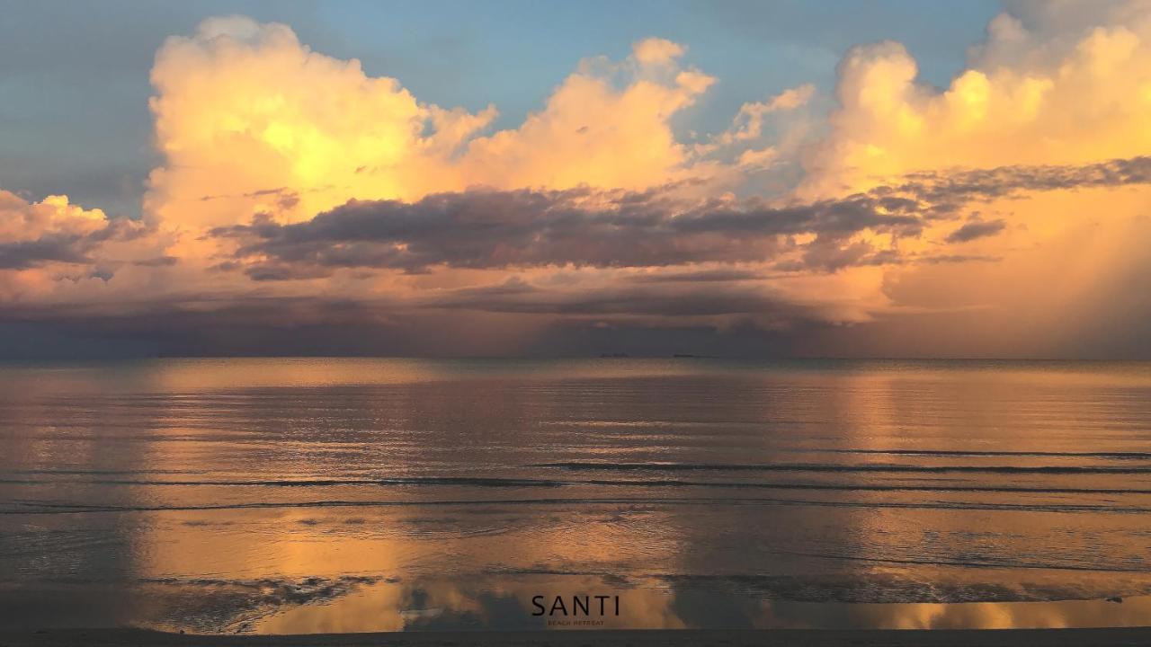 Santi Beach Retreat チュンポーン エクステリア 写真